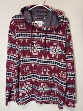 ✨On The Byas Pull Over Sweater✨